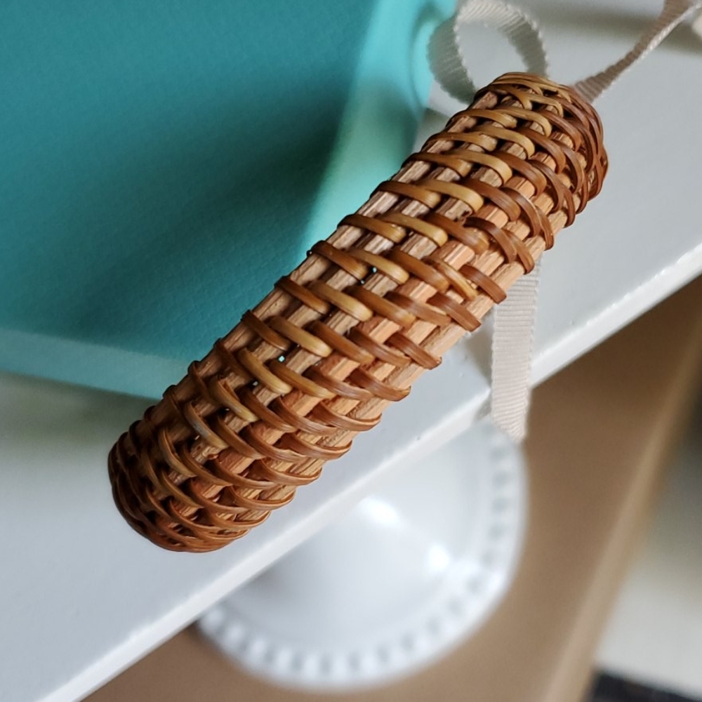 Wicker Bangle Bracelet - Picture 2 of 3